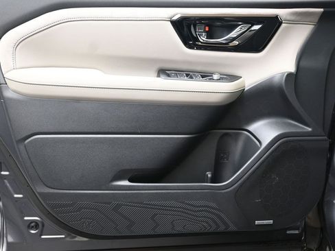 New 2026 Subaru Forester Limited image 23