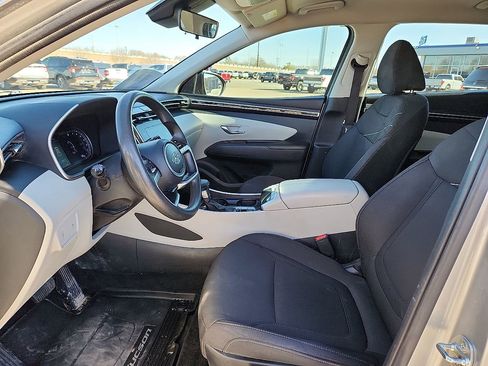 Used 2024 Hyundai Tucson SE image 9