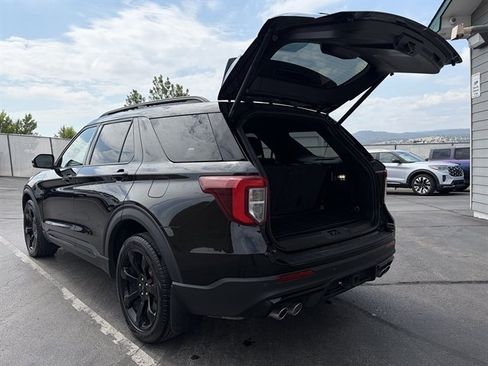 Used 2023 Ford Explorer ST w/ Technology Package AWD/4WD image 8