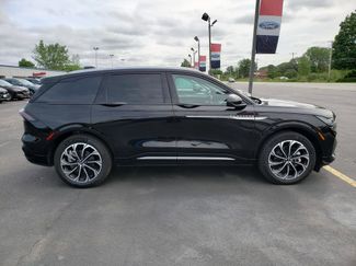 Used 2024 Lincoln Nautilus Reserve w/ Equipment Group 202A AWD/4WD video 2