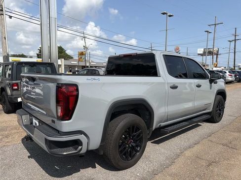 Used 2024 GMC Sierra 1500 Pro w/ Graphite Edition AWD/4WD image 6