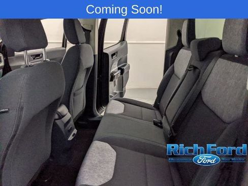 Certified 2025 Ford Maverick XLT image 18