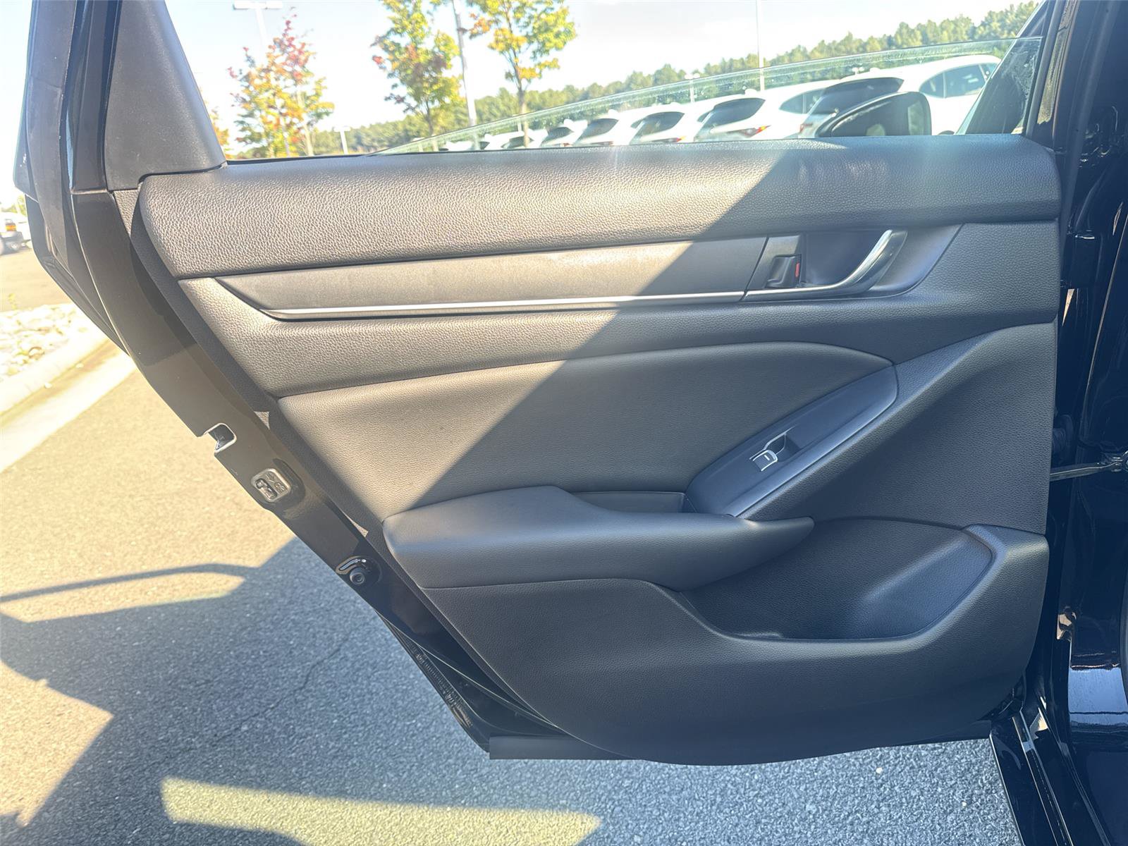 Certified 2022 Honda Accord Sport image 28
