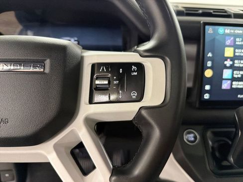 Used 2025 Land Rover Defender 110 S AWD/4WD image 19