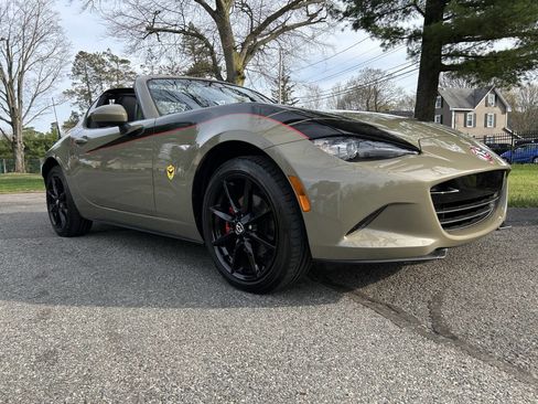 Used 2023 MAZDA MX-5 Miata Grand Touring RWD image 56