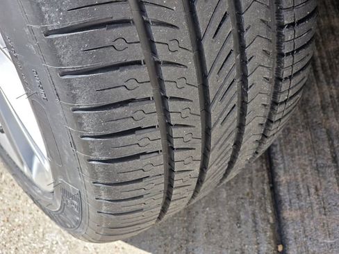 Used 2019 BMW 750i w/ Executive Package image 46