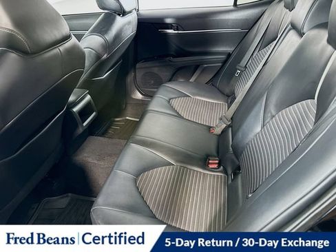 Used 2020 Toyota Camry SE AWD/4WD image 19