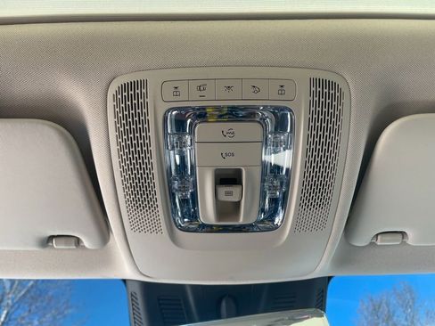 Used 2021 Mercedes-Benz GLA 250 4MATIC image 23