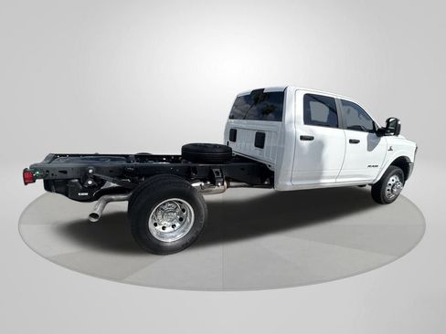 New 2025 RAM 3500 Big Horn image 7