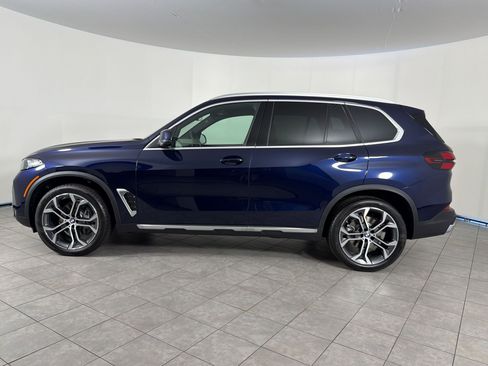 New 2026 BMW X5 sDrive40i w/ Premium Package RWD image 2