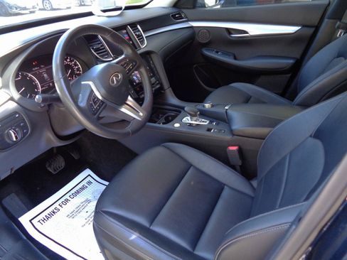 Used 2021 INFINITI QX50 Luxe AWD/4WD image 9