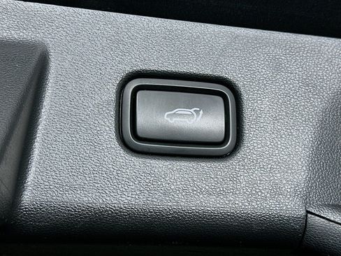 Used 2025 Hyundai Tucson SEL AWD/4WD image 28