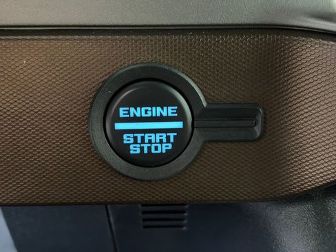 Certified 2022 Ford Bronco Outer Banks image 25