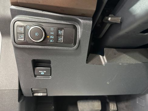 Used 2023 Ford Bronco Outer Banks AWD/4WD image 36