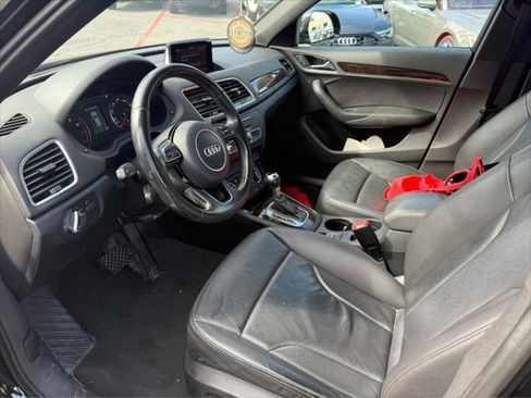 Used 2016 Audi Q3 2.0T Premium Plus w/ Technology Package AWD/4WD image 5