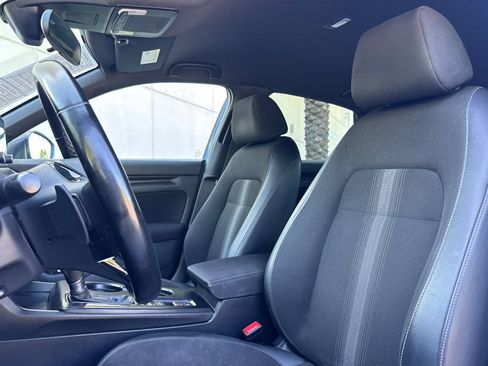 Used 2023 Honda Civic Sport image 22