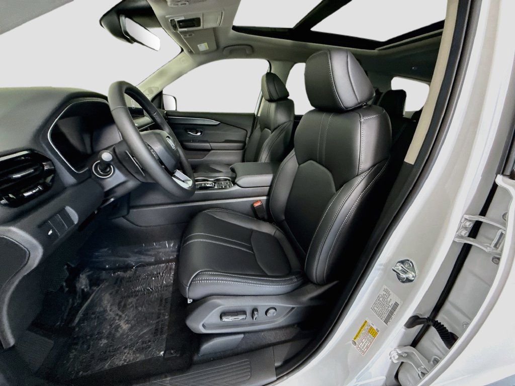 New 2026 Honda Pilot Touring image 19