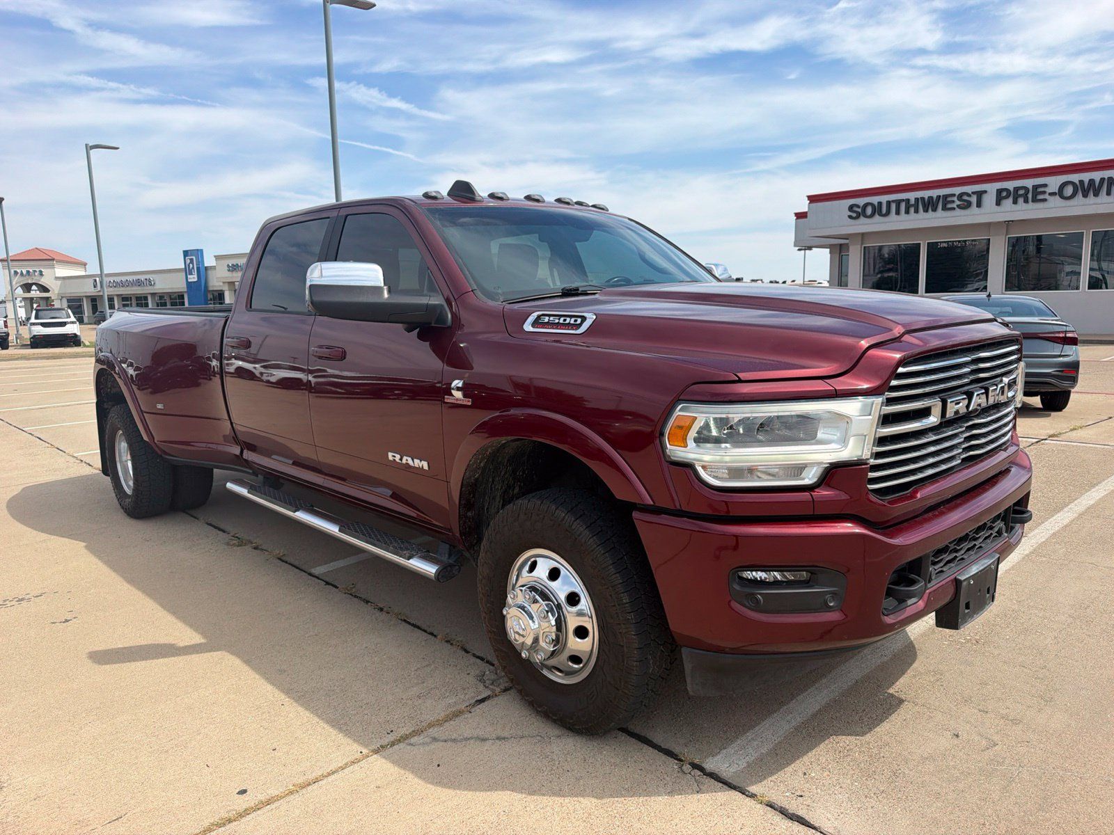 Used 2021 RAM 3500 Laramie AWD/4WD image 3