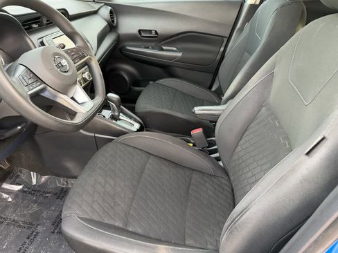 Used 2021 Nissan Kicks S image 16