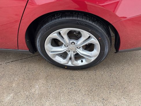 Used 2023 Honda Accord LX image 31