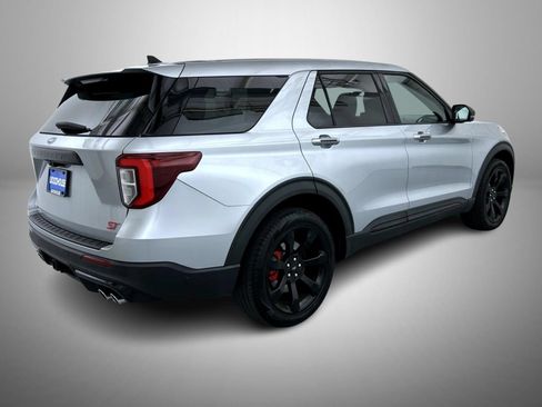 Used 2022 Ford Explorer ST w/ Equipment Group 401A AWD/4WD image 5