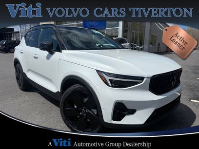 Used 2026 Volvo XC40 B5 Ultra w/ Protection Package Premier