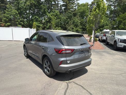 Used 2024 Ford Escape ST-Line w/ Tech Pack #1 AWD/4WD image 7