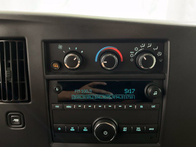 Used 2024 Chevrolet Express 3500 LT w/ LT Preferred Equipment Group RWD image 18