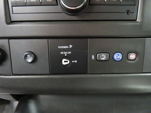 Used 2021 Chevrolet Express 2500 Work Van w/ Driver Convenience Package image 43