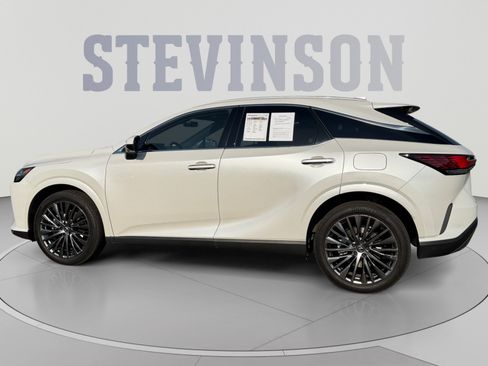 Used 2024 Lexus RX 450h AWD w/ Convenience Package image 2
