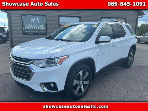 Used 2018 Chevrolet Traverse LT AWD/4WD image 1