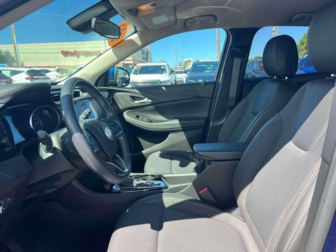 Used 2023 Buick Encore GX Preferred w/ Cold Weather Comfort Package FWD image 17