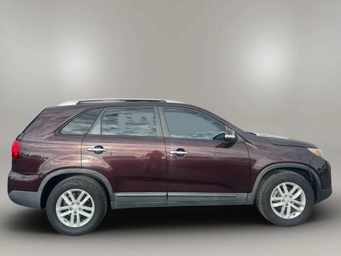 Used 2015 Kia Sorento LX FWD image 5