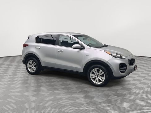 Used 2019 Kia Sportage LX image 32