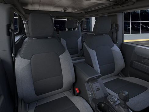 New 2025 Ford Bronco 2-Door image 11