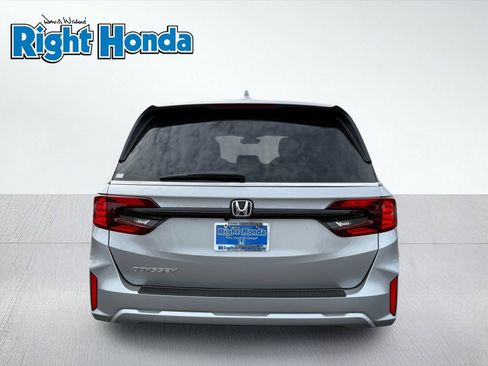 Used 2026 Honda Odyssey EX-L image 7
