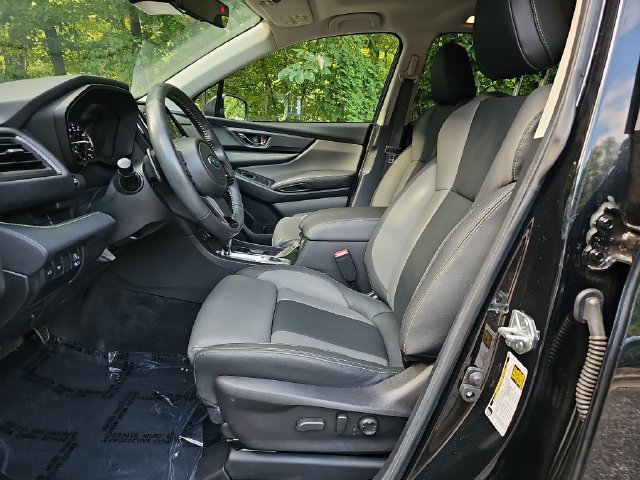 Used 2023 Subaru Ascent Onyx Edition Limited AWD/4WD image 9