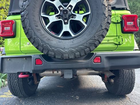 Used 2019 Jeep Wrangler Unlimited Rubicon AWD/4WD image 32