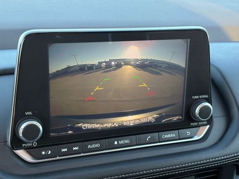 Certified 2023 Nissan Rogue SV image 23