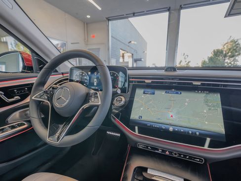 New 2026 Mercedes-Benz E 450 4MATIC All-Terrain Wagon image 19