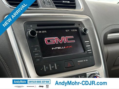 Used 2015 GMC Acadia SLT image 19