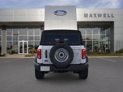 New 2025 Ford Bronco Base image 27