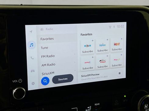 Used 2023 Toyota Highlander L image 14