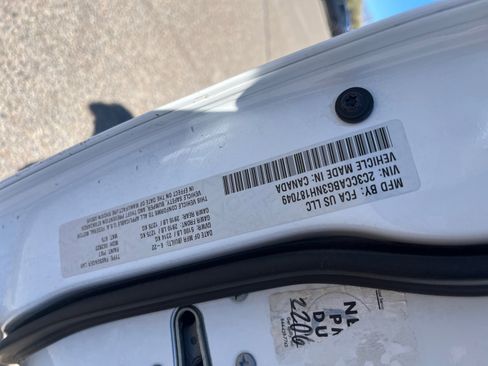 Used 2022 Chrysler 300 S image 25