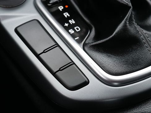 Certified 2024 Kia Seltos LX image 31