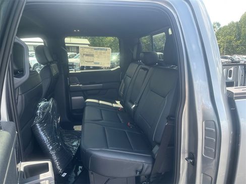 New 2025 Ford F150 Lariat w/ Equipment Group 501A Mid image 15