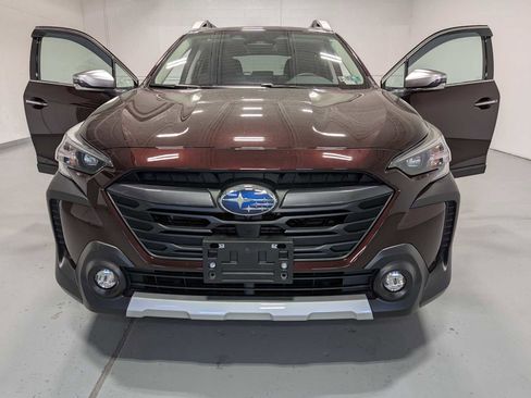 Used 2025 Subaru Outback Touring XT w/ Popular Package #2 AWD/4WD image 15