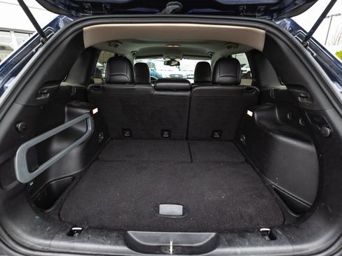 Used 2015 Jeep Cherokee Limited image 32