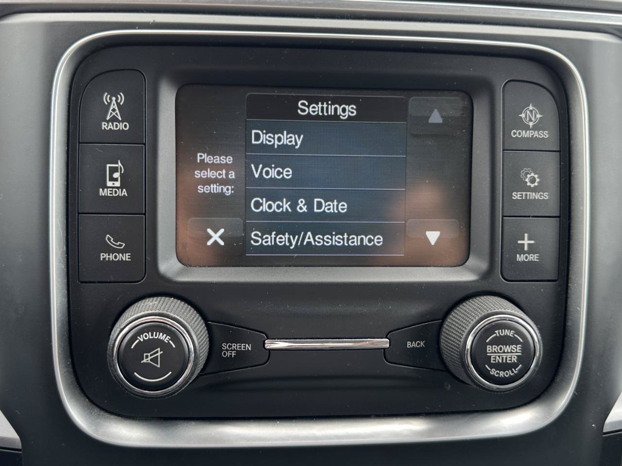 Used 2020 RAM 1500 Classic SLT AWD/4WD image 63