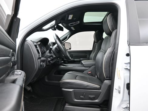 Used 2022 RAM 3500 Limited w/ Night Edition image 9